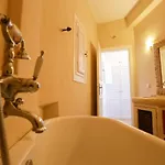 Villa αιωρα
